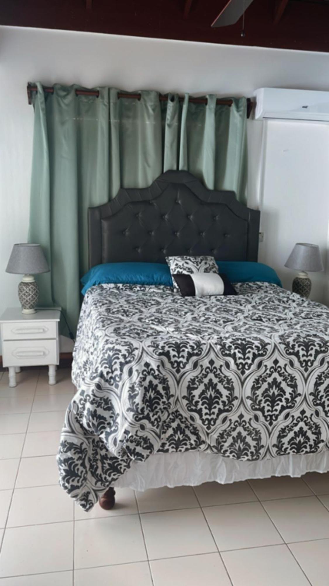 Peaceful Private Home With Exclusive Swimming Pool! Montego Bay Kültér fotó